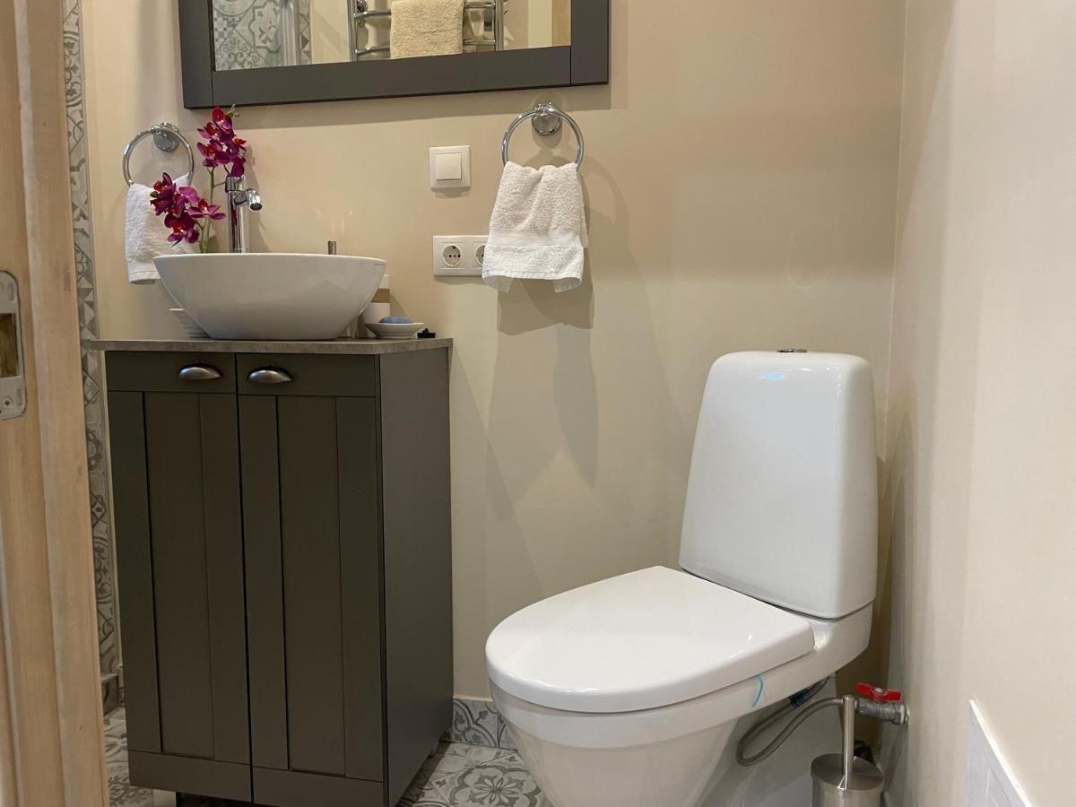 Pristine 1Br Apt In City Center W/ Patio And Parking 리가 외부 사진